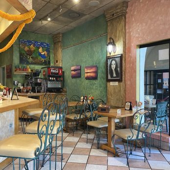 Yahaira's Cafe - Interior decor - Mexican Near Me - Pasadena, California
