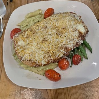 Elliot's Table - Chicken Parm - New American Near Me - Houston, Texas