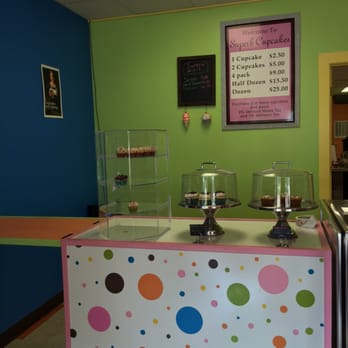 Superb Cupcake - a display of cupcakes and pastries - Cupcakes Near Me - Williston, Vermont