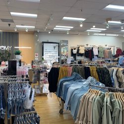 Boomy - Store inside