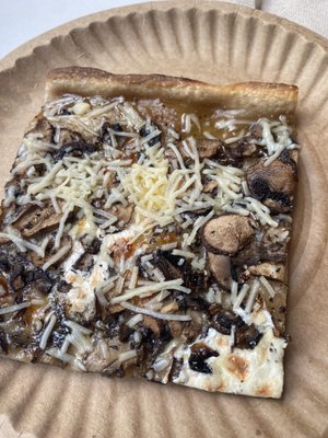 Williamsburg Pizza by null