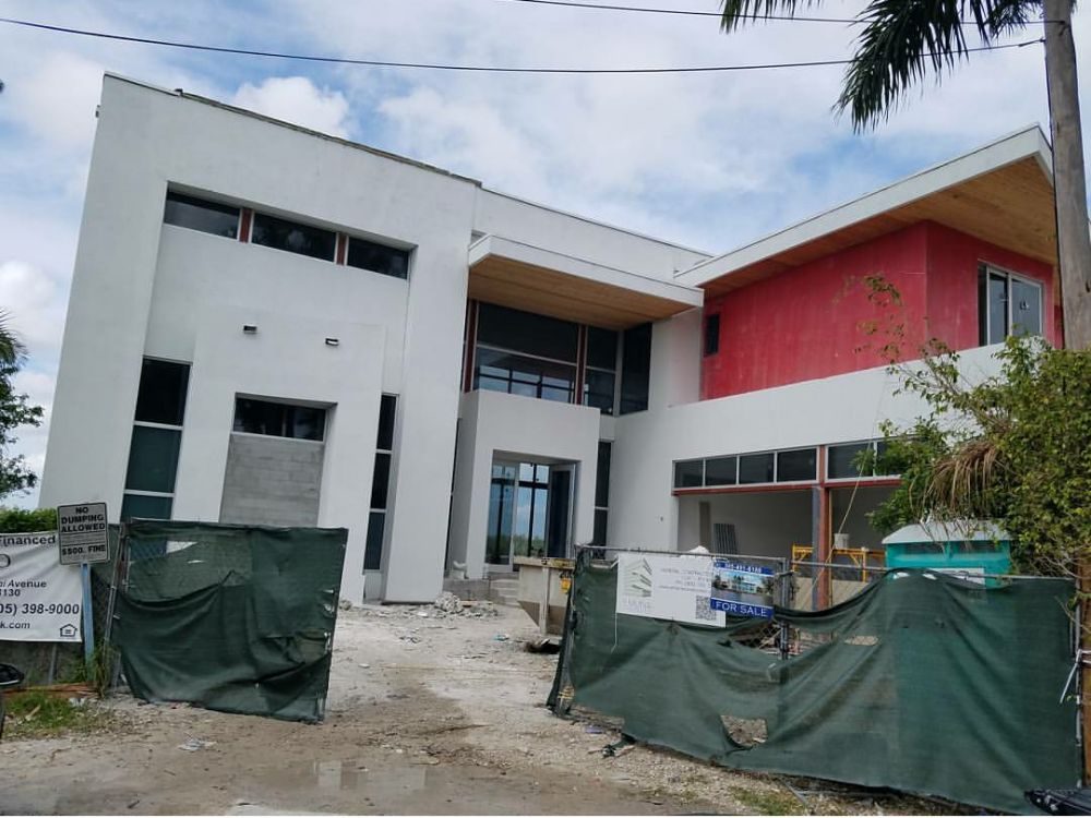 Slide of Xtrm Construction