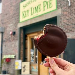 Steve’s Authentic Key Lime Pie - The Raspberry Swingle