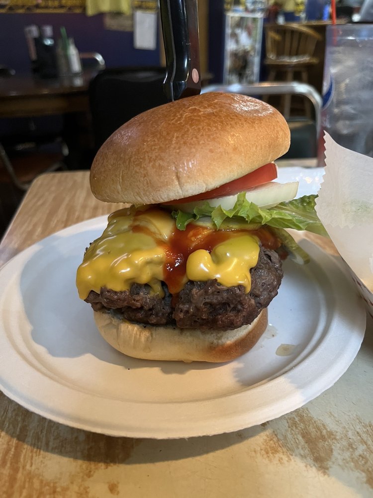 PORT HOPE HOTEL Updated August 2024 17 Photos & 17 Reviews 4405