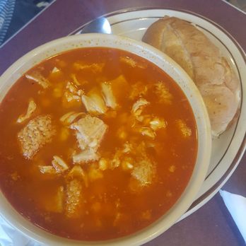 New Clock Restaurant - Large Menudo served with bread, side of lemons and onions - Diners Near Me - El Paso, Texas New Clock Restaurant - Large Menudo served with bread, side of lemons and onions - Diners Near Me - El Paso, Texas
