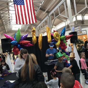 Antelope Valley Mall - Oh my, other humans. - Shopping Centers Near Me - Palmdale, California