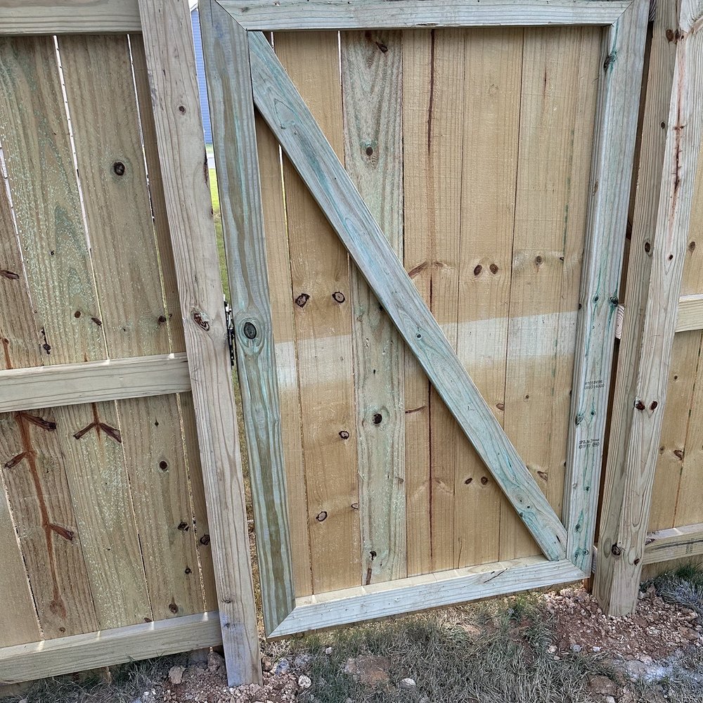 Arellano Construction - a wooden fence with a gate - General Contractors Near Me Arellano Construction - a wooden fence with a gate - General Contractors Near Me