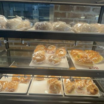 85°C Bakery Cafe - Coffee & Tea Near Me - Chino Hills, California