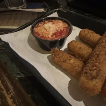 Swingers - Mozzarella sticks - Bars Near Me - Las Vegas, Nevada