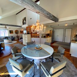 Style Vacation Homes