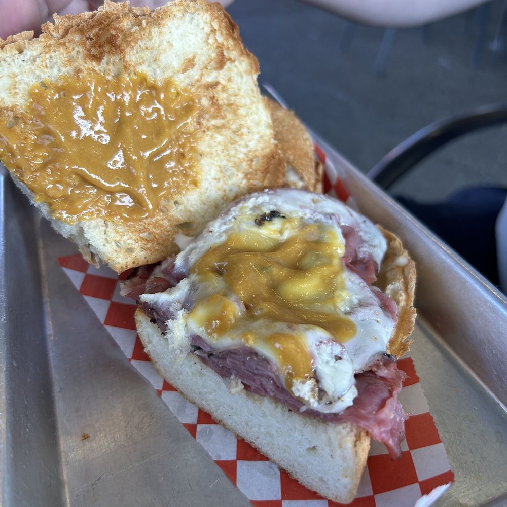 Rivers Edge Cafe - Hot pastrami - Cafes Near Me - Sumner, Washington
