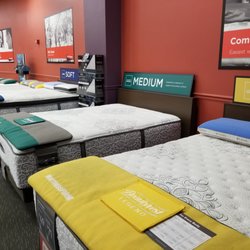 Mattress Firm Queens Place Mall