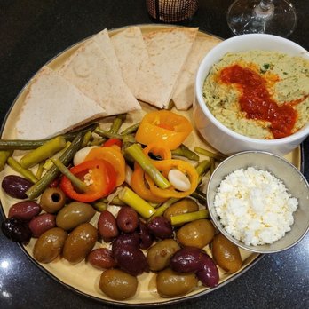Josie Wyatt's Grille - Humus - Steakhouses Near Me - Moab, Utah