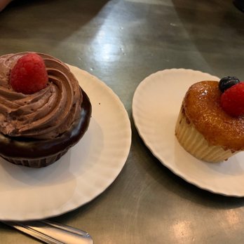Molly’s Cupcakes - Creme Brulee Cupcake, chocolate Raspeberry and Cream Cupcake - Desserts Near Me - Chicago, Illinois