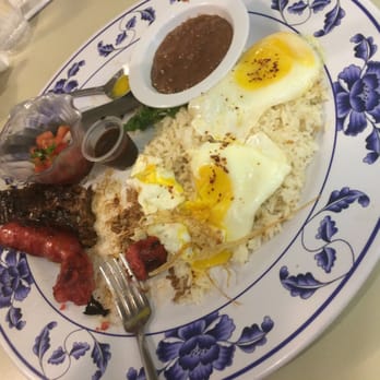 Uncle Mike's Place - Longanisa/steak combo - Breakfast & Brunch Near Me - Chicago, Illinois Uncle Mike's Place - Longanisa/steak combo - Breakfast & Brunch Near Me - Chicago, Illinois
