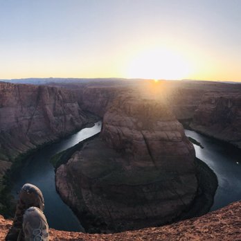 Horseshoe Bend - Dusk is busy so show up a little early. - Hiking Near Me - Page, Arizona