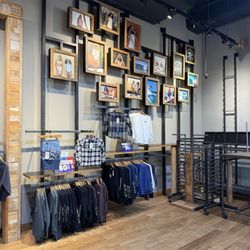 Billabong Millenia
