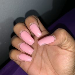 Chipped Gel nails