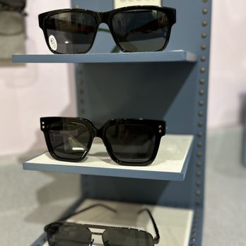 Dennis A Chuck, MD - Gucci Men's Sunglasses - Ophthalmologists Near Me - Pomona, California Dennis A Chuck, MD - Gucci Men's Sunglasses - Ophthalmologists Near Me - Pomona, California