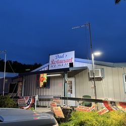 Dad's Bar & Grill - Dad's Restaurant