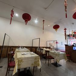 Wo Kee Noodle - Indoor seating