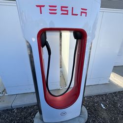 Tesla Supercharger
