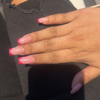 Quarry Nails Bar - Nail Salons Near Me - San Antonio, Texas Quarry Nails Bar - Nail Salons Near Me - San Antonio, Texas
