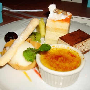 Cafe Miro - Dessert sampler - Modern European Near Me - Honolulu, Hawaii Cafe Miro - Dessert sampler - Modern European Near Me - Honolulu, Hawaii