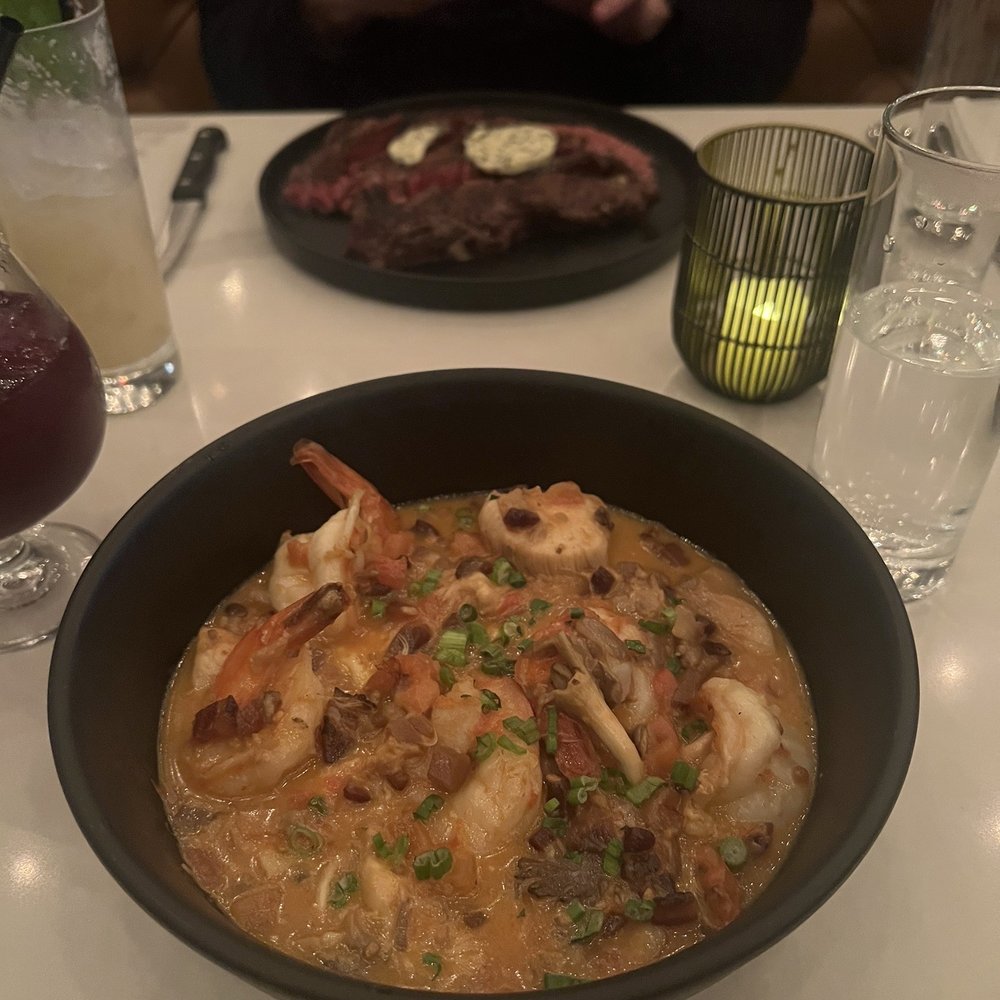 Coal Town Public House - Shrimp and grits - New American Near Me - Franklin, Tennessee