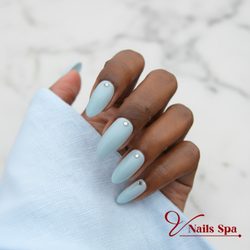 V Nails Spa