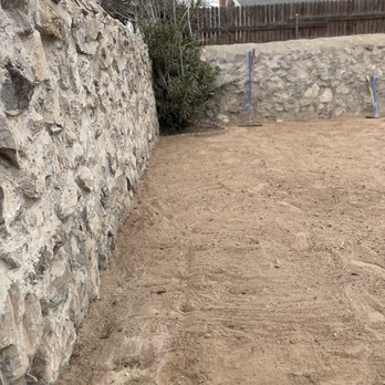 Chuco Landscaping & Maintenance - Before picture - Landscaping Near Me Chuco Landscaping & Maintenance - Before picture - Landscaping Near Me
