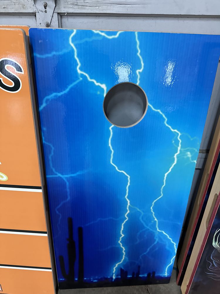 The Cornhole Connections Logo