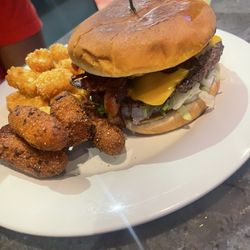 Kitchen 70 - Bacon Cheeseburger