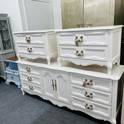Hello Cutie - Century dresser and 2 matching nightstands