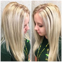 Moxie Loft - Blonde Hair Painting with Foils
