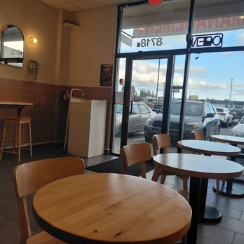 Sol Boba - Inside of store, from the perspective of one of the seats - Bubble Tea Near Me - Lakewood, Washington Sol Boba - Inside of store, from the perspective of one of the seats - Bubble Tea Near Me - Lakewood, Washington