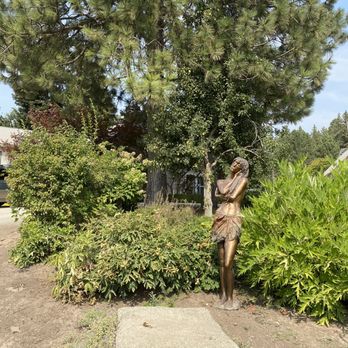 Barn and Blossom - Nurseries & Gardening Near Me - Spokane, Washington Barn and Blossom - Nurseries & Gardening Near Me - Spokane, Washington