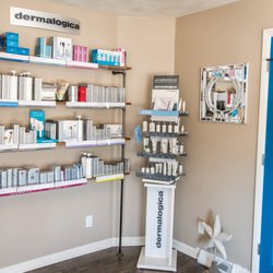 Refresh Skin Spa - Dermalogica is the number one choice of skin care professionals and consumers worldwide.
