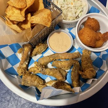 The Nauti Lobstah - Catfish fingerlings, coleslaw , homemade potato chips, and hushpuppies. - Seafood Near Me - Apopka, Florida