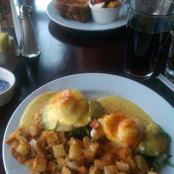 Split Rock Restaurant & Bar - California Benedict and 'create your own Scramble' in the back - New American Near Me - Bigfork, Montana Split Rock Restaurant & Bar - California Benedict and 'create your own Scramble' in the back - New American Near Me - Bigfork, Montana