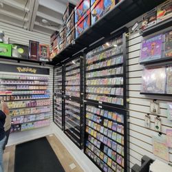 Time Warp Media Video Games - Plenty of cards