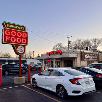 Schmucker's - Diners Near Me - Toledo, Ohio