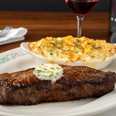 J. Alexander's Restaurant by null