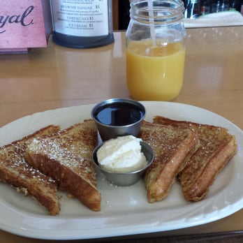 Wakeside Bar & Grill - Their delicious french toast breakfast. - American Near Me - Mina, South Dakota