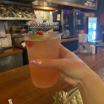 Spliff's Gastropub - jessabell's jungle juice - Gastropubs Near Me - Jacksonville, Florida