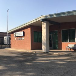 Bakersfield Vet Center - Front entrance