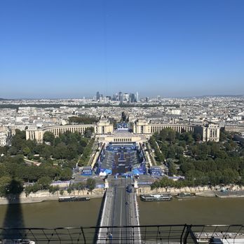 Eiffel Tower, Paris France - Landmarks & Historical Buildings Near Me - Paris Eiffel Tower, Paris France - Landmarks & Historical Buildings Near Me - Paris