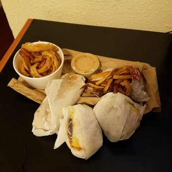 Devil Dawgs -  South State - Hot Dogs Near Me - Chicago, Illinois