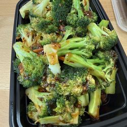 China 1 - 44. Broccoli with Garlic Sauce(Lg)