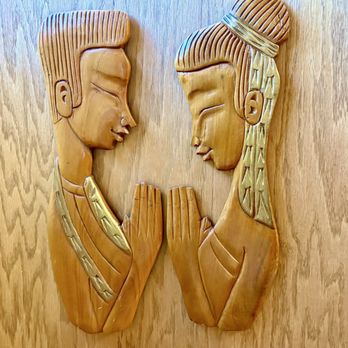 Thai Noodles Cafe - Interior - Thai Near Me - Libertyville, Illinois Thai Noodles Cafe - Interior - Thai Near Me - Libertyville, Illinois